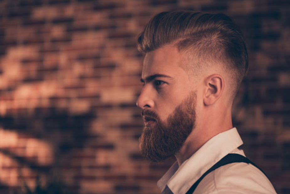 PAQUETE CORTE DE CABELLO Y DELINEADO DE BARBA SENCILLO